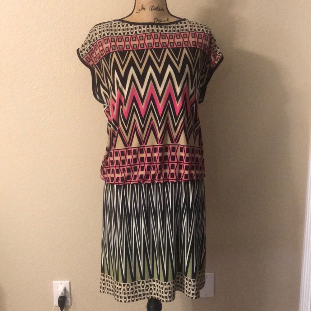 Pink and Black Pattern Dress 🖤💖